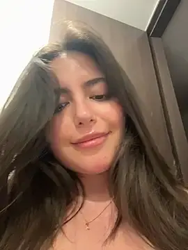 Stripchat Watch Live Sex Cams of sukhakunis1