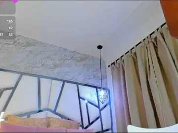 Stripchat Best live sex cam show of Susanna_Cute