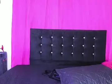 Stripchat Free Live Porn of cutenaked_8