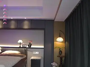 Stripchat Live Sex Cam of AYW-21