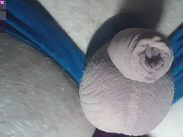 Stripchat Watch Live Sex Cams of kevintyler69