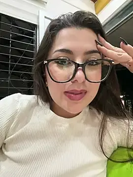 Stripchat Sex Cam of Natha_Fantasy
