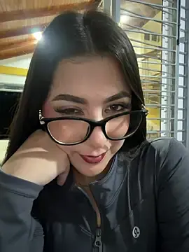 Stripchat Sex Chat of Natha_Fantasy