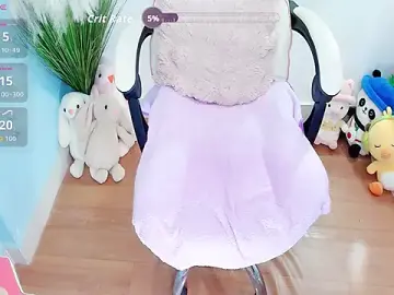 Stripchat Live Sex Cam of Be_Joy