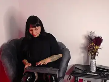 Stripchat Live Sex of x_lilith_