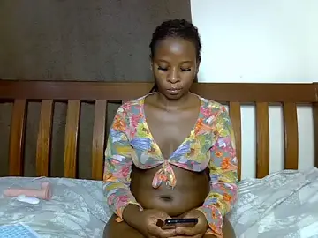 Stripchat Live Sex Cam of Dollprettyy