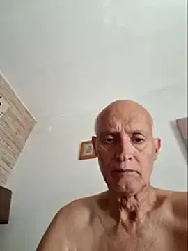 Stripchat Live Sex Cam of Josepigual007