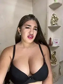 Stripchat Live Sex Cam of SexyFatHugeCock