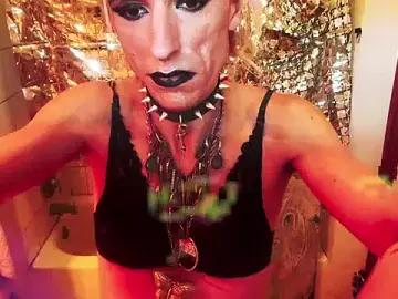 Stripchat Live Porn of TgirlBrat