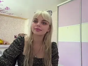Stripchat Nude Webcam of LucilleGrammont