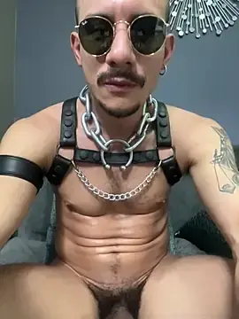 Stripchat Live Sex of lazzon_bastion