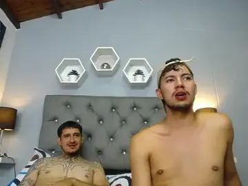 Stripchat Live Sex of xxxthesupercum