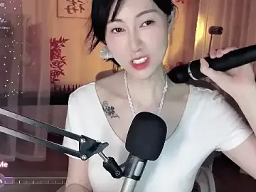Stripchat Watch Live Sex Cams of noomi-1111