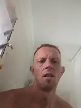 Stripchat Live Sex Cam of Bloodypleasures
