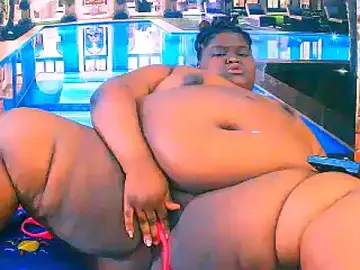 Stripchat Watch Live Sex Cams of EbonyHotBuns