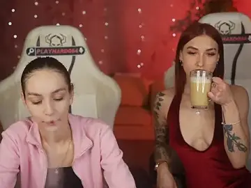Stripchat Watch Live Sex Cams of Magnetic_Mia_