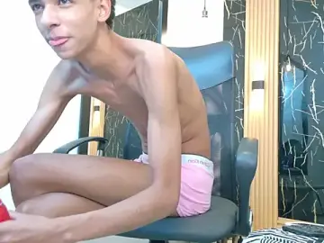 Stripchat Free Porn Cam of ValeriHot_1