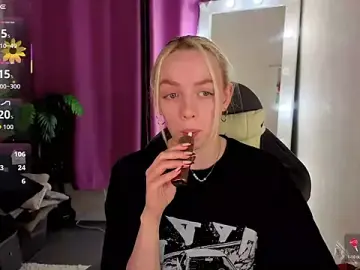 Stripchat Live Sex of R0cket_bunny