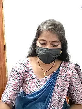 Stripchat Adult Video Chat of tamil_Sigappu_Roja
