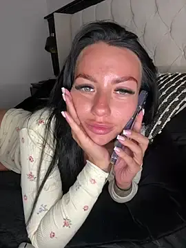 Stripchat Watch Live Sex Cams of BELLABLACKXUK