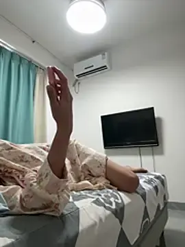 Stripchat Free Porn Cam of Xiao_Mao_meow