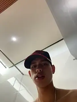 Stripchat Live Sex Cam of HarryGaze