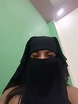 Stripchat Adult Webcam of Aafreen_36
