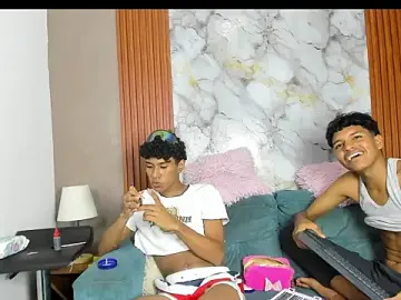 Stripchat Adult Webcam of BOUL_GUYS