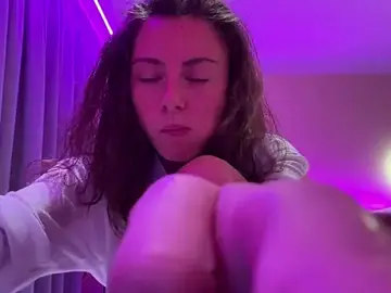 Stripchat Free Porn Cam of IraidaArvayo