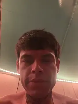 Stripchat Sex Cam of Imnotabatman45