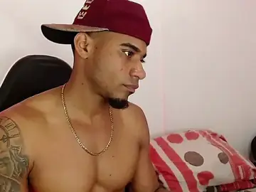 Stripchat Best live sex cam show of Karljensen33