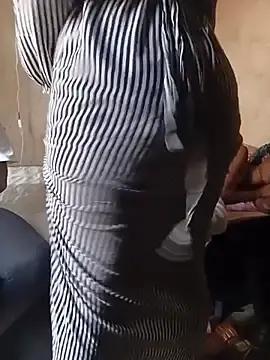 Stripchat Free Porn Cam of BigBlacBoyD
