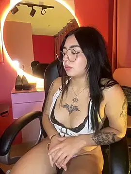 Stripchat Adult Webcams of Valu_euphoria