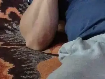 Stripchat Sex Cam of cumloverboyxx69
