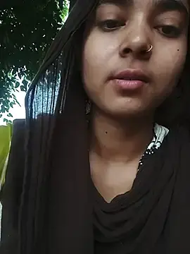 Stripchat Nude Webcam of Simran_143
