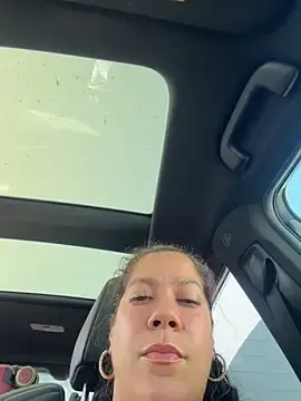 Stripchat Free Porn Cam of Bigbuttbrooklynn