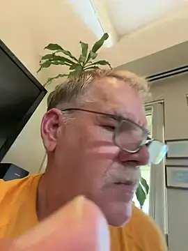 Stripchat Watch Live Sex Cams of Caesar_Baxter