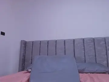Stripchat Free Porn Cam of timkerbell_