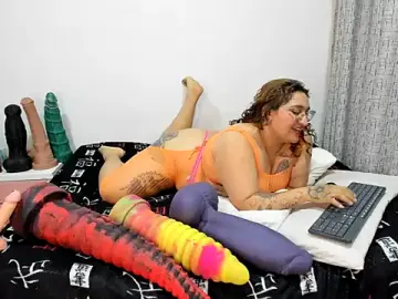 Stripchat Live Sex Cam of charlloteevans_X