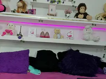 Stripchat Free Live Porn of conny_blonde