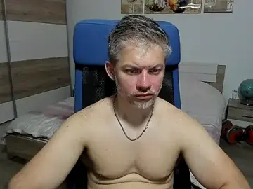 Stripchat Free Porn Cam of RobbyShawz