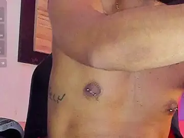 Stripchat Adult Webcam of _kameron9811