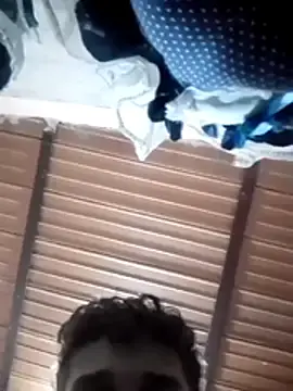 Stripchat Live Sex Cam of gatopolar73