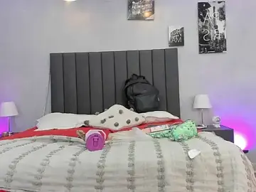 Stripchat Free Porn Cam of kendra_london