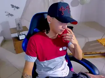 Stripchat Sex Cam of Brand_habes