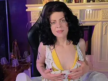 Stripchat Free Live Porn of LuluKissmi