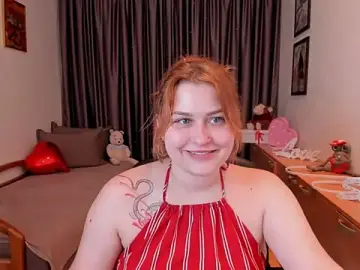 Stripchat Adult Webcam of NoraLiin