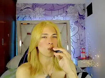 Stripchat Watch Live Sex Cams of Larry_craft