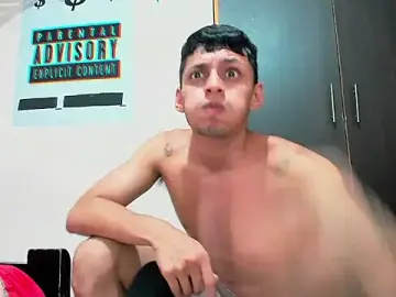 Stripchat Live Porn of davidlatin66