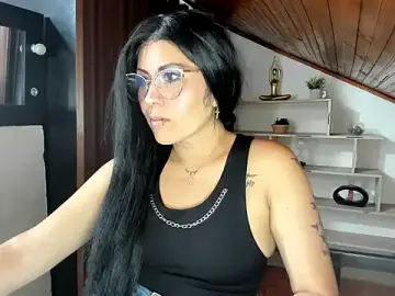 Stripchat Nude Webcam of Tania_mature